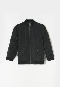 Veste bomber noire avec fermeture éclair à l'avant, poches latérales, poignets et ourlet côtelés, et finition texturée. Présente un logo subtil sur la poitrine.