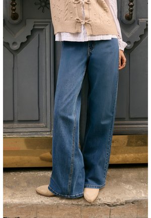 Cream JOANI - AUDREY FIT - Široke nogavice - seattle mid blue denim