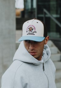 Blackskies 10TH ANNIVERSARY SNAPBACK - Sapka - brown