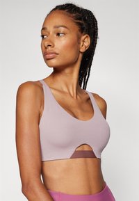 Patagonia MAIPO LOW IMPACT ADJUSTABLE BRA - Αθλητικό σουτιέν μεσαίας στήριξης - stormy mauve