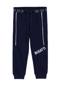 Pantaloni jogger blu navy realizzati in tessuto morbido, con strisce bianche, cintura elastica con cordino e la scritta "BUGATTI" stampata in bianco.