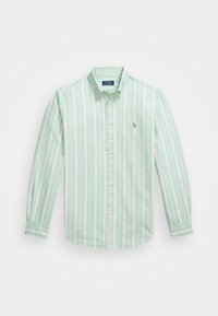 Camisa de botones de manga larga a rayas verdes y blancas hecha de algodón, con cuello y un pequeño logo bordado en el pecho.