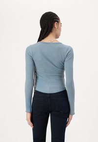 BDG Urban Outfitters DRAKE POPPER HENLEY - Majica z dolgimi rokavi - blue
