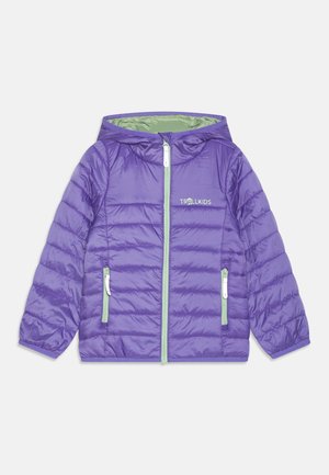 Purple insulated jacket with a hood, featuring horizontal quilted design, green accents, and white zippers on front pockets and main closure.