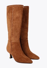 LOLA CASADEMUNT Botas - tobacco