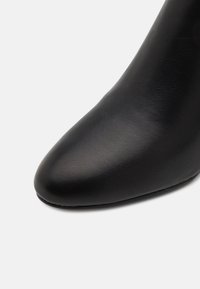 Anna Field Boots - black