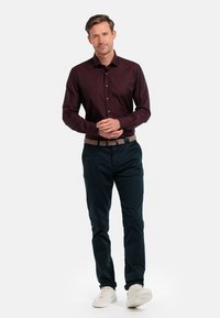 GIORDANO Zakelijk overhemd - red