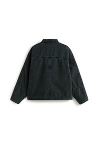 Veste en denim noire avec un col pointu, des manches longues et des détails de coutures visibles à l'arrière et sur les manches.