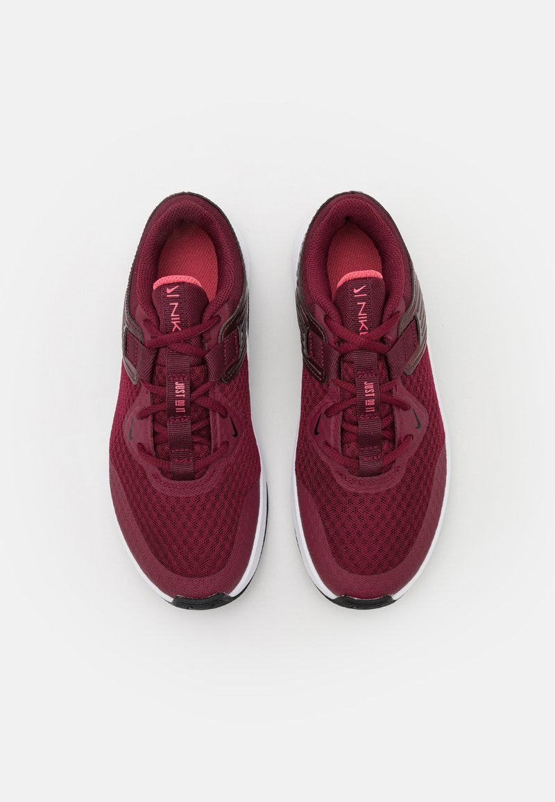Damen Sportbekleidung | Nike Performance MC TRAINER Trainingsschuh dark beetroot/archaeo pink/black/white/metallic mahogany/beer Damen Sportbekleidung | Nike Performance MC TRAINER Trainingsschuh dark beetroot/archaeo pink/black/white/metallic mahogany/beer