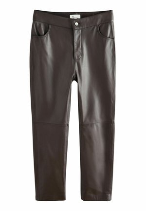 Braune Lederhosen mit glatter Textur, taillierter Passform, zwei Fronttaschen und einer vorderen Knopfverschluss, mit Biesenverarbeitung an den Knien.