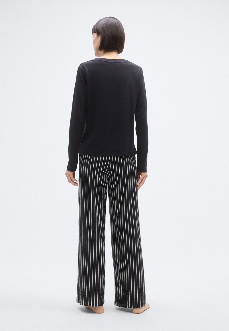 Camicia da notte a maniche corte con bottoni, lunghezza 95 cm