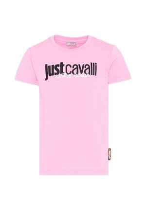 Maglietta rosa a maniche corte per bambini con la scritta "Just Cavalli" in grandi lettere nere e "Little Rogue" in lettere bianche più piccole sul davanti.