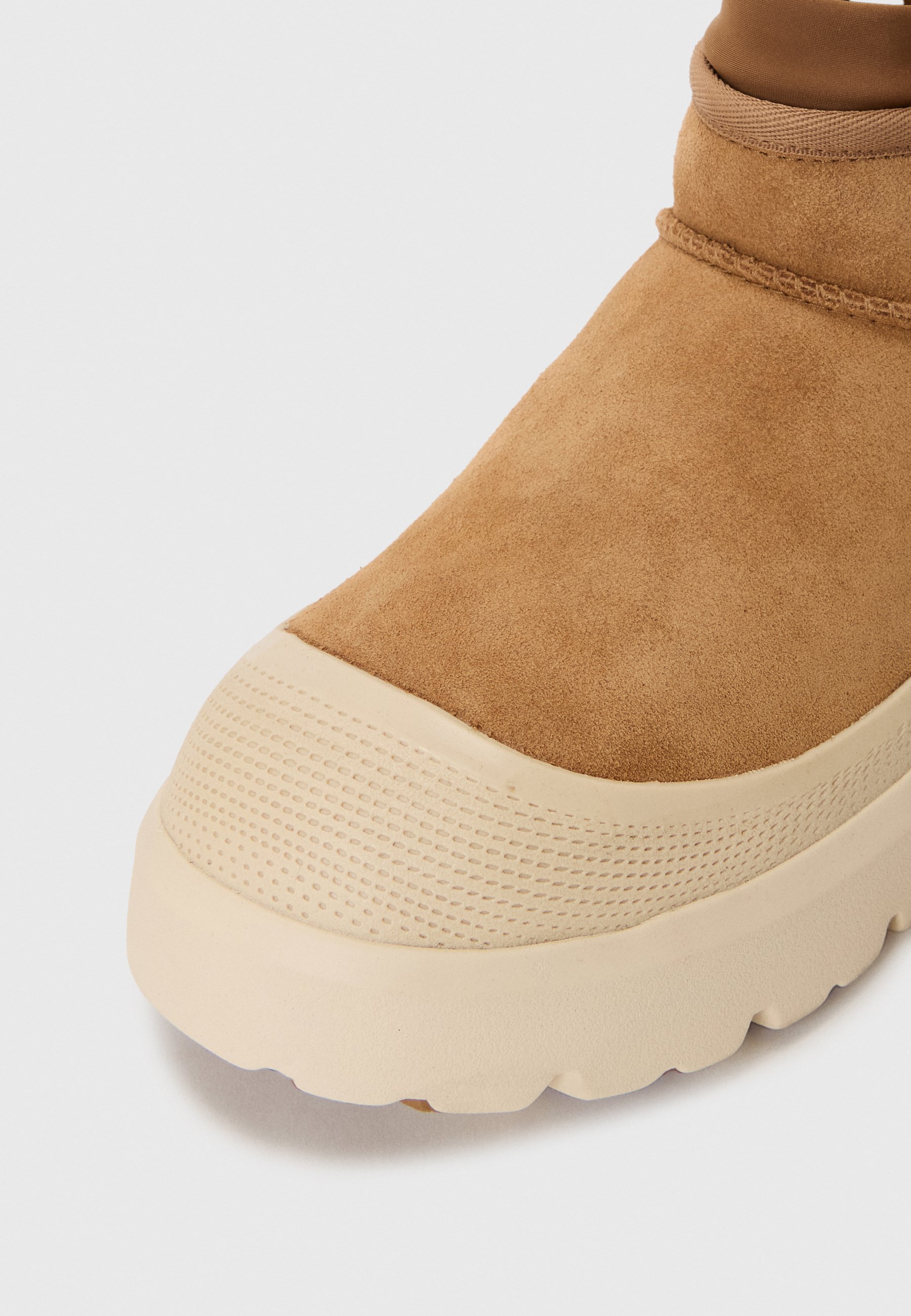 UGG ULTRA UNISEX - Cizme de iarnă - chestnut/whitecap/coniac
