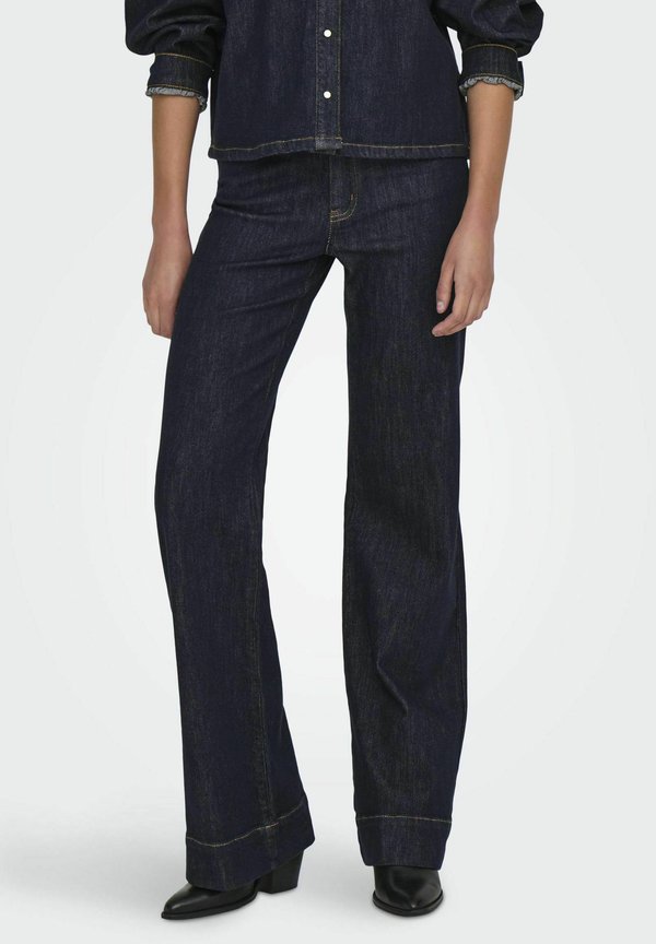 MIT BEIN ONLJUICY HOHE TAILLE SCHNITT  - Flared Jeans