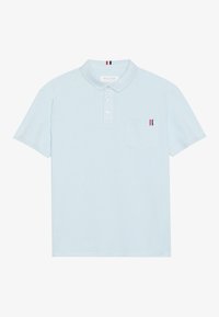 Unselected, light blue