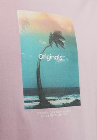 Jack & Jones JORVESTERBRO PICTURE CREW NECK - Marškinėliai su spaudiniu - pink nectar