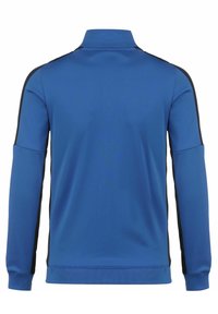 Blauwe sportjack met een hoge kraag, zwarte zijstrepen, lange mouwen en een gestructureerde stofafwerking. Ontworpen voor een sportieve uitstraling.