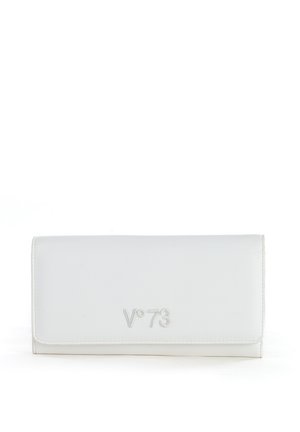 Portafoglio rettangolare bianco con patta pieghevole, impresso con "V° 73" al centro della parte anteriore.
