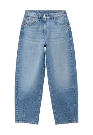 Jean denim bleu clair taille haute, jambes droites, avec bouton frontal, fermeture éclair et design à cinq poches.