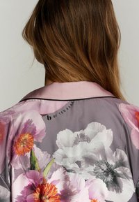 B by Ted Baker FLORAL BUTTON THROUGH - REGULAR FIT SET - Pyžamo - pink floral