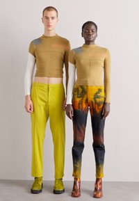 ECKHAUS LATTA LAPPED TURTLE UNISEX brązowy