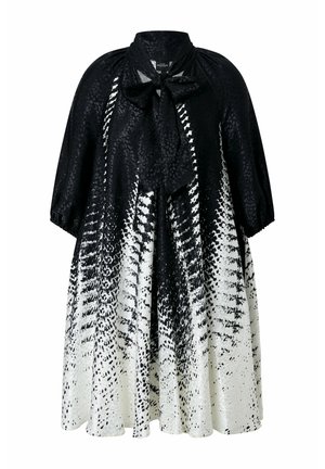 Černobílé midi šaty s vysokým límcem s mašlí, tříčtvrtečními nabíranými rukávy a texturovaným vzorem s přechodem teček.