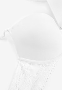 Next PAD PLUNGE - Podprsenka bez kostíc - white