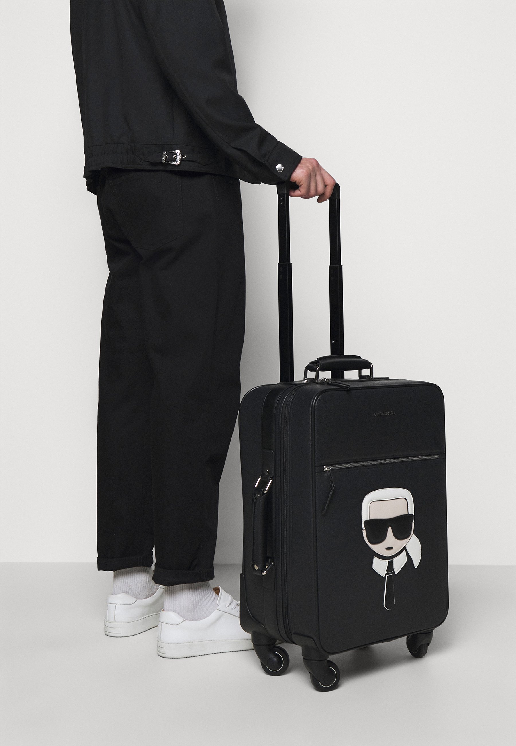 Collezione valigie karl lagerfeld: prezzi, sconti e offerte moda | Drezzy
