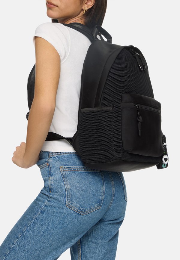 YBI - Tagesrucksack