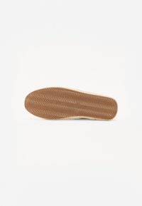 Pier One UNISEX - Espadrillot - offwhite