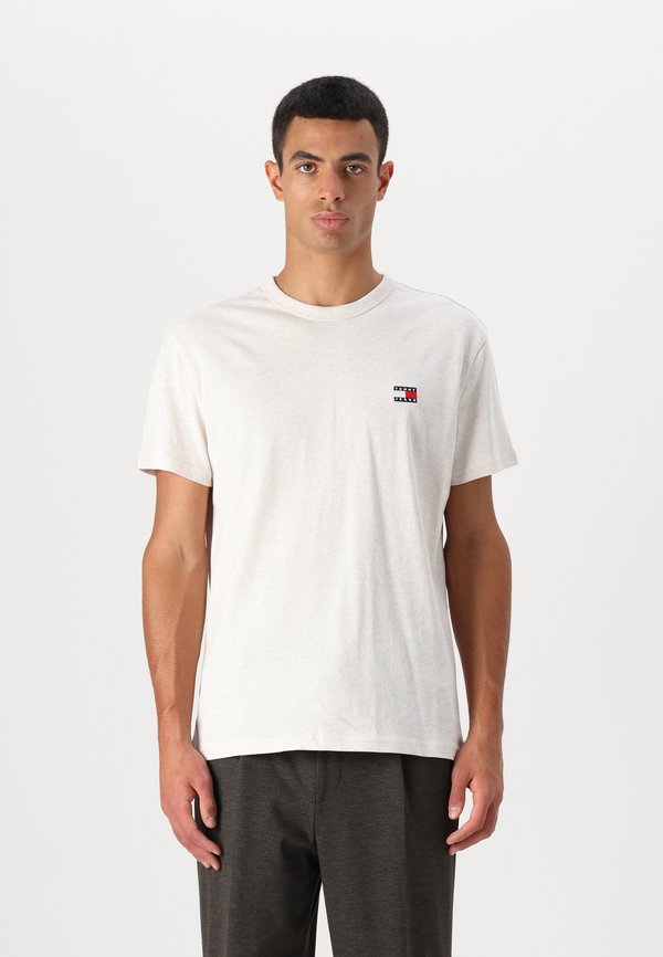 BADGE TEE - Basic T-shirt - oat