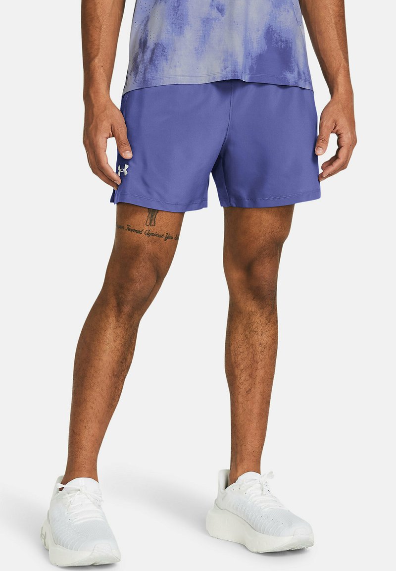 Under Armour LAUNCH - Spordišortsid - starlight