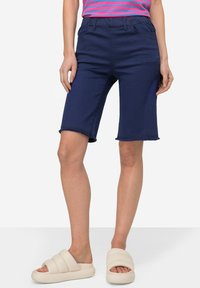 LAURASØN BERMUDA FRANSENSAUM ELASTIKBUND - Shorts vaqueros - dark blue