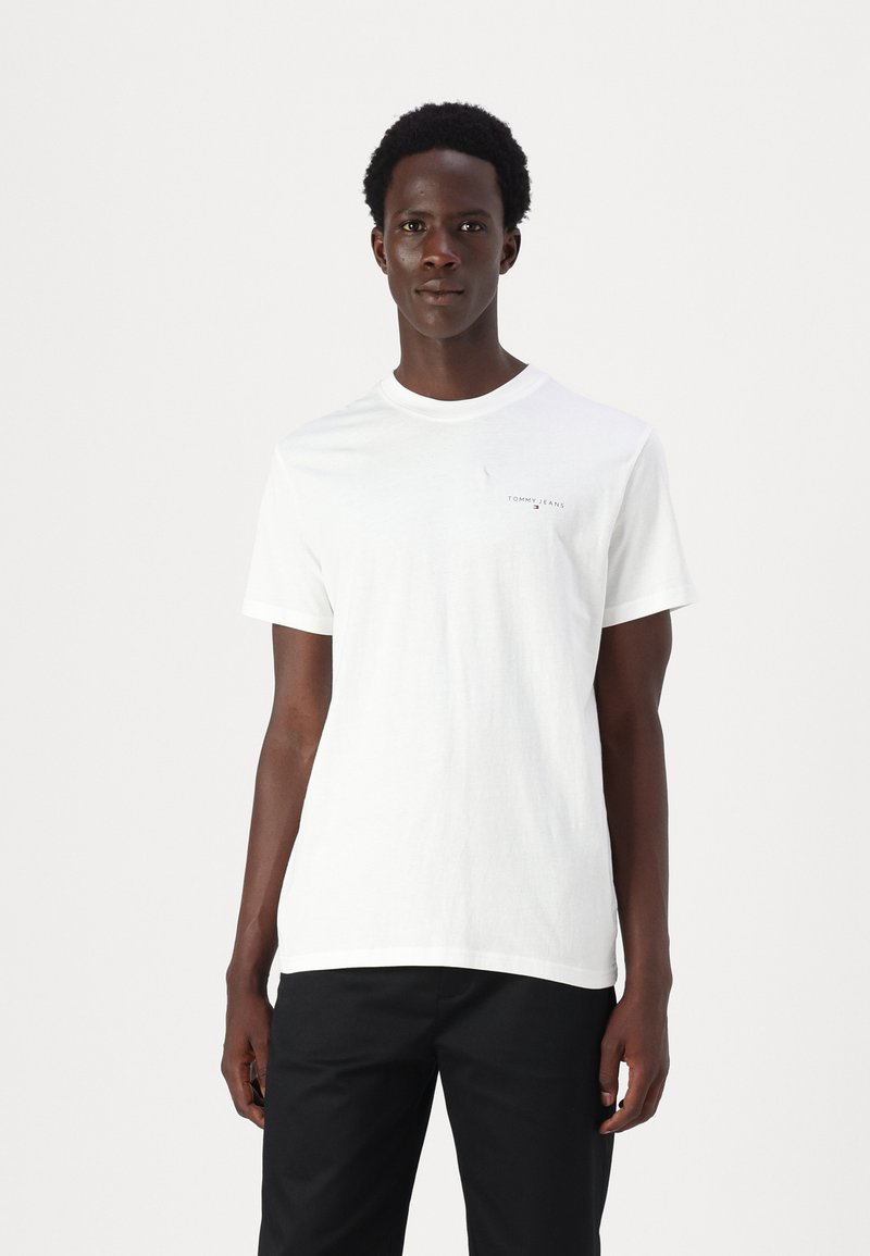 Tommy Jeans - SLIM LINEAR CHEST TEE  - Paprasti marškinėliai - ecru, Padidinti