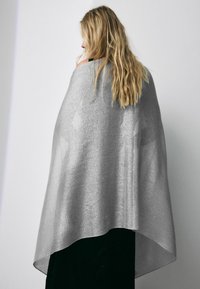 Next Sjaal - silver sparkle