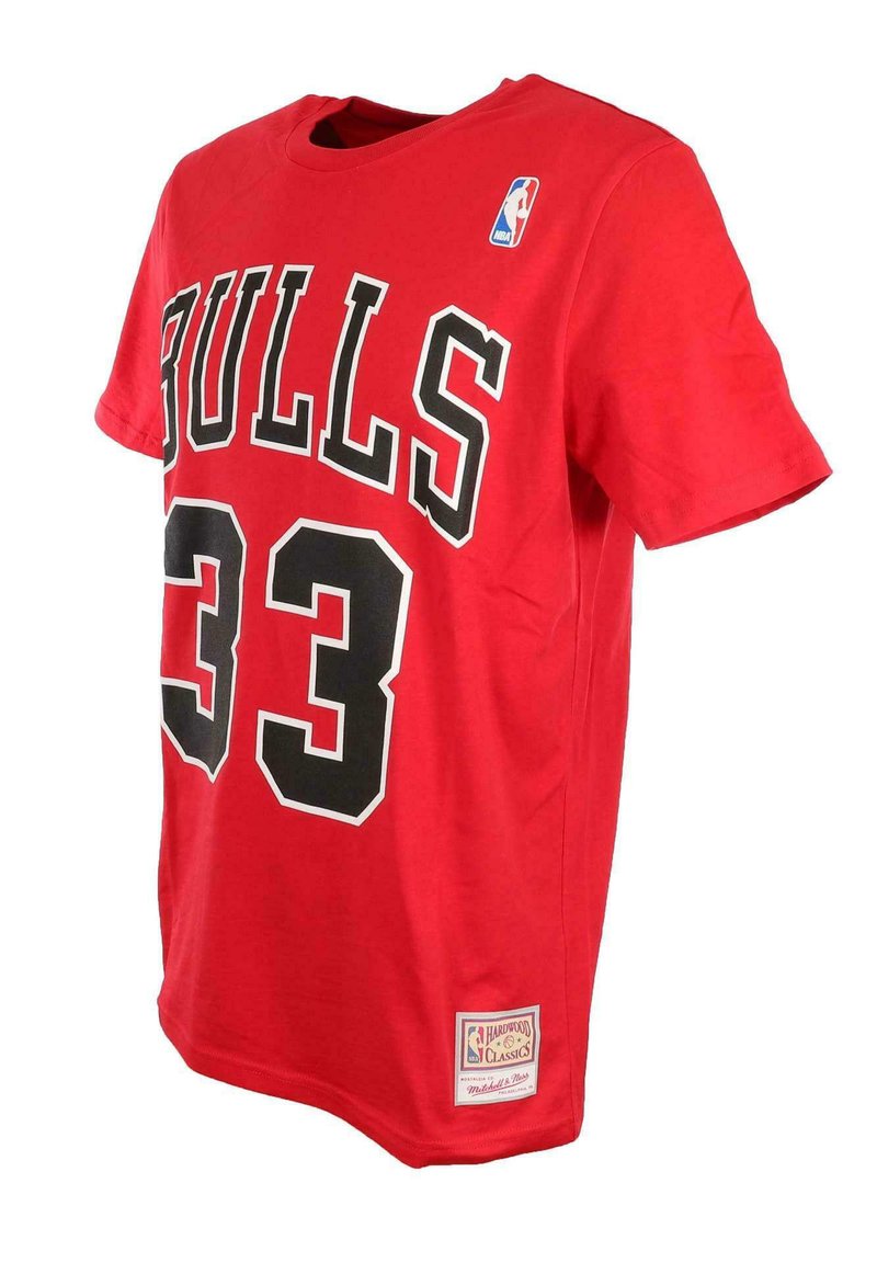Mitchell & Ness SCOTTIE PIPPEN #33 CHICAGO BULLS RED NBA NAME AND  