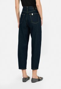 LIU JO HIGH-RISE CROPPED - Laisvo kirpimo džinsai - dark blue