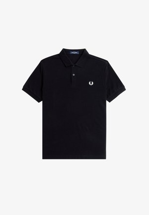 Polo nera a maniche corte con colletto, abbottonatura a due bottoni e piccolo logo bianco della corona d'alloro sul petto sinistro.