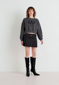 GAP MICKEY  - Φούτερ - panther