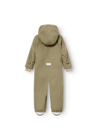 Khaki kinderoverall met capuchon, elastische manchetten en voeten, gemaakt van glad, waterdicht materiaal. Voorzien van een label aan de achterkant.