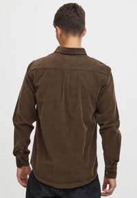 Casual Friday ÜBERGANGS ANTON - Camisa - braun