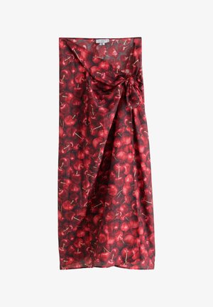 Never Fully Dressed, Rannatarvikud - red black cherry