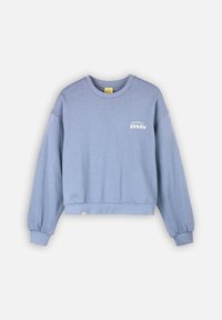 Sweatshirt court bleu clair en coton, avec des manches longues, des poignets côtelés, et un logo "OXBOW" blanc sur la poitrine.