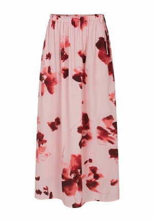 Hosszú világos rózsaszín szoknya, rugalmas derékpánttal és piros virágmintával szórva a szöveten.