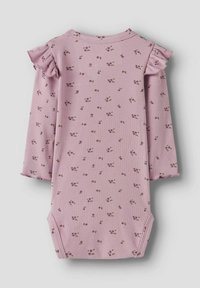 Langærmet pink ribstrikket bodysuit med blomstermotiv, rynkede skulderdetaljer og trykknaplukninger nederst for nem påklædning.