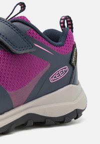 Keen WANDURO LOW WP CHILDREN UNISEX - Hikingsko - black