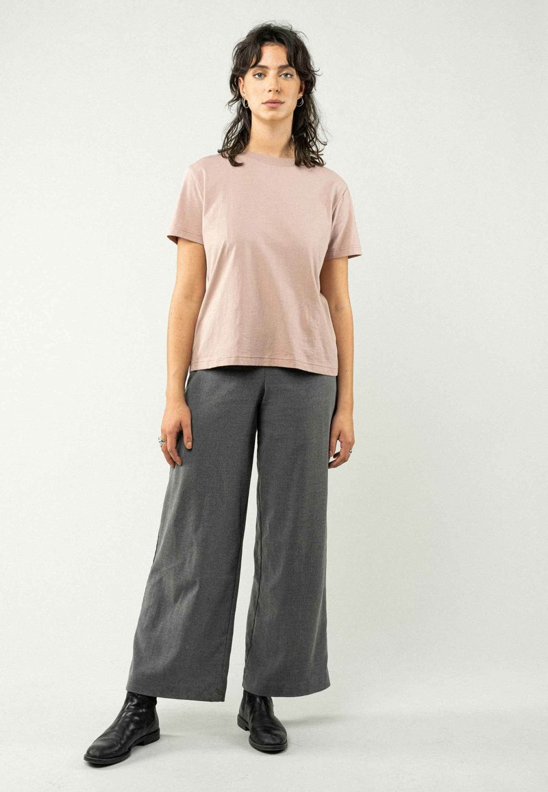 Damen T-Shirts | Melawear KHIRA T-Shirt basic rose/rosa - CE23374 Damen T-Shirts | Melawear KHIRA T-Shirt basic rose/rosa - CE23374