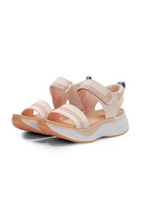 Fluchos Sandales à plateforme - pink