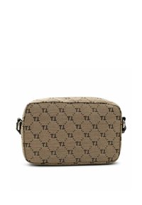 Beige rechteckige Tasche mit dunklem braunem Logo-Muster, aus Baumwollmaterial, flaches Design, Reißverschlussverschluss und verstellbarer Tragegurt an der Seite.