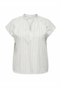 Blusa blanca de manga corta, con escote en V y finas rayas verticales en beige, hecha de un tejido ligero.
